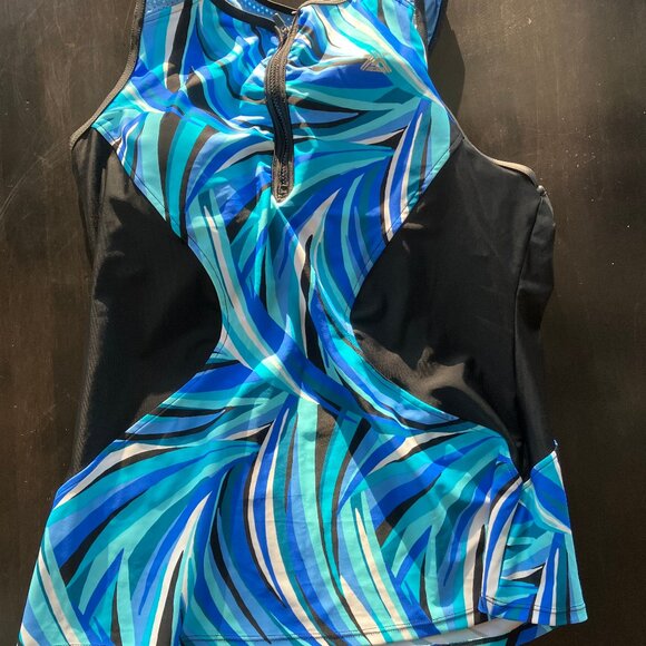 ZeroXposur Women's 2-Piece Tankini Set (new) - Picture 4 of 5